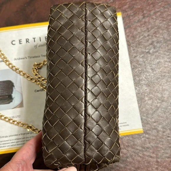 Bottega Veneta pouch conversion Authentic - Picture 4 of 8